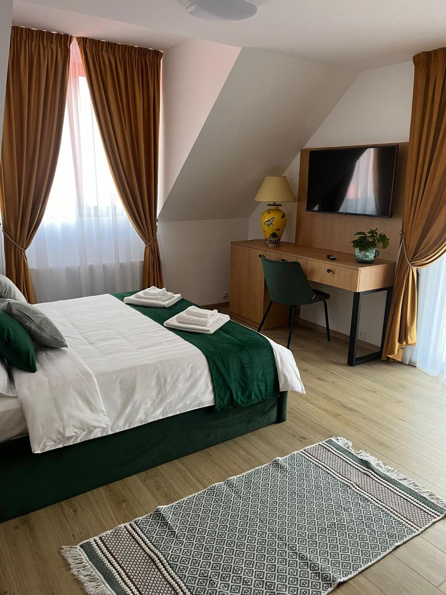 Kilometru108 Hotell Leordina Eksteriør bilde